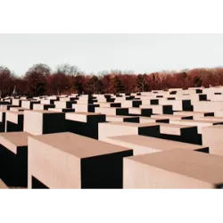 El 27 de enero se celebra en todo el mundo el Día de Conmemoración del Holocausto para rec