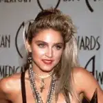 Originalmente, o papel de Mulher-Gato em "Batman - O Retorno" foi oferecido para Madonna, mas ela perdeu a oportunidade por ter inserido uma lista de exigências que não foram aceitas pela equipe da produção.
Além de sua carreira musical, Madonna também atuou brevemente no teatro e escreveu uma série de cinco livros infantis intitulada "As Rosas Inglesas". Ela também comprou os três touros aparecendo no seu clipe "Take a Bow", de 1994.Com 300 milhões de álbuns vendidos, o livro Guinness World Records nomeou Madonna como a artista feminina mais bem-sucedida de todos os tempos!
