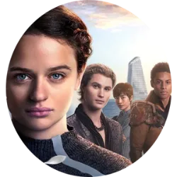 Uglies é um filme de ficção científica distópica, baseado no livro de Scott Westerfeld, ambientado em um futuro onde todos passam por uma cirurgia aos 16 anos para se tornarem "perfeitos". A protagonista, Tally Youngblood, aguarda ansiosa por sua transformação, até conhecer Shay, que rejeita a cirurgia e foge para uma comunidade rebelde. Tally então precisa decidir entre seguir o sistema ou se juntar à resistência. O filme aborda questões sobre beleza, identidade, conformidade social e liberdade de escolha, trazendo críticas à superficialidade e à pressão por padrões de beleza irreais. Será estrelado por Joey King, com direção de McG e produção da Netflix.